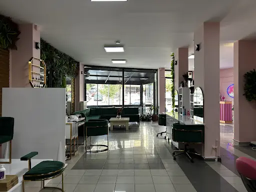 Jova Kuaför & Güzellik Salonu 2