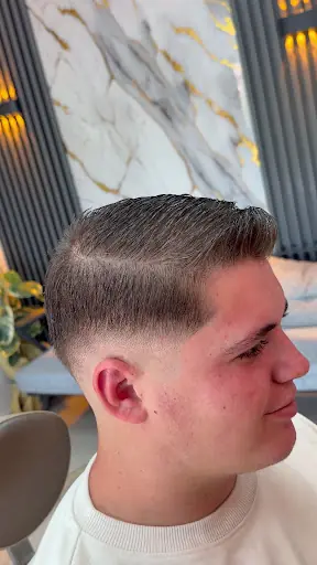 Salon Muzako Erkek Kuaförü 3
