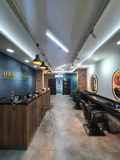 Mustafa Karayumak Man Hair Studio