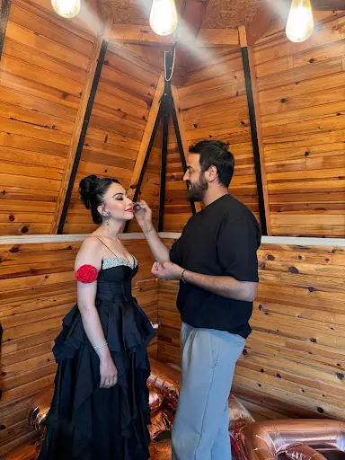 Bülent Ünoğlu Hair Make Up Studio