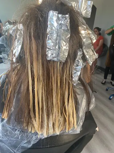 Öznaz Bayan Kuaforü 3