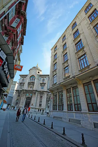 Vlora Hanı – Diğer (Güzellik), İstanbul