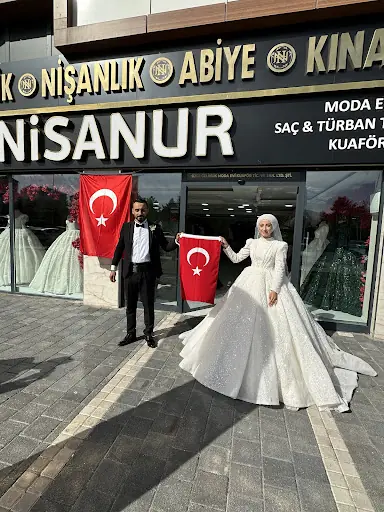 Nisanur Gelinlik Kayseri türban tasarım