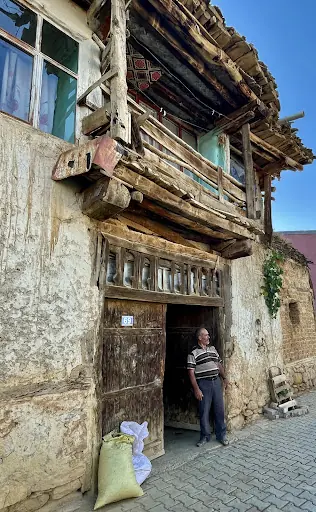 Doğanhisar Ayaslar 2