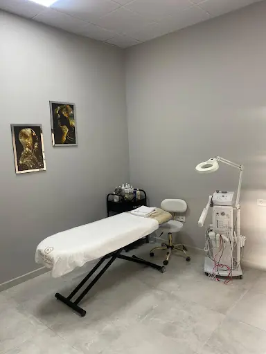 SELDA DELUXE BEAUTY CENTER