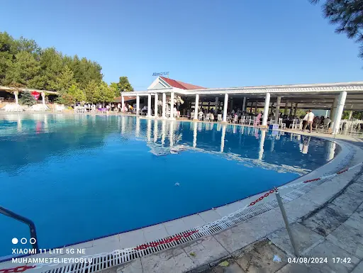 Akıntepe Düğün Salonu Ve Yüzme Havuzu 2