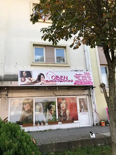 Oben Bayan Couiffer