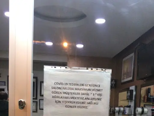 Salon Aktürk Bay Kuaför & Bakım Salonu 3