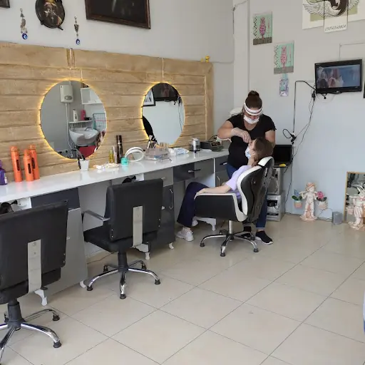KRCBAĞ Kuaför & Ağda Salonu 4
