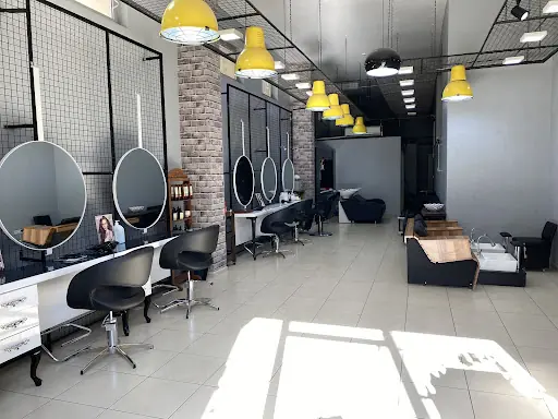 Emre Soy Hair Studio 2
