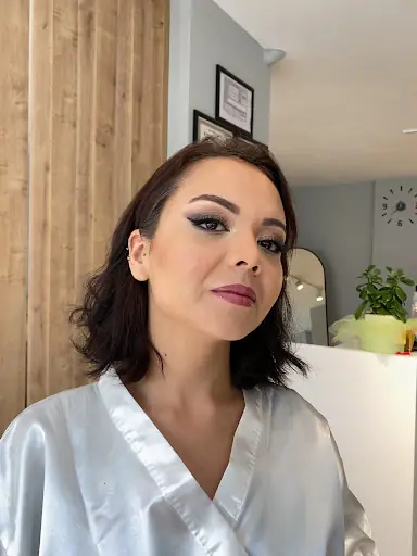 Adin Güzellik Salonu 3