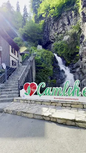 Çamlıhemşin şelalesi 3