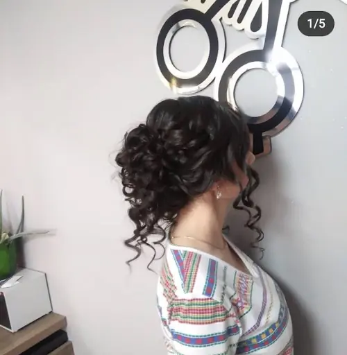 Beyaz Zülüf Kuaför 2