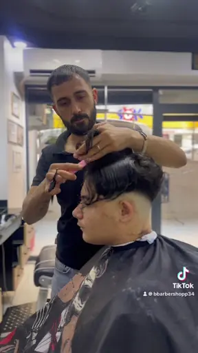Rıdvan Öztürk Berber Shop .erkek kuaför Maltepe istanbul 3