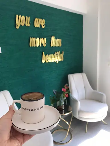 Aslı Uygun Beauty 4