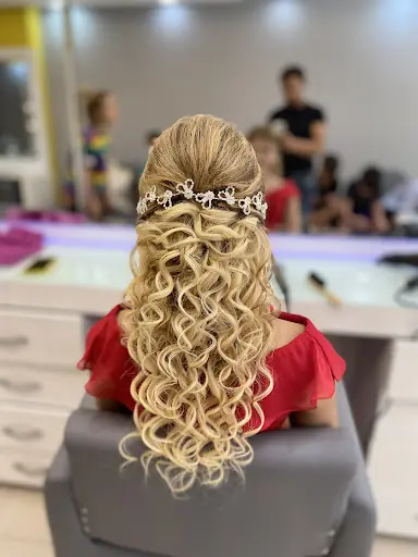 Model Kuaför 3