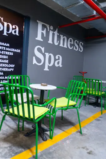 Roots Fitness Spa Sefaköy Metropark 2