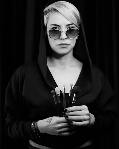 Betül Koçer Exclusive Make Up Studio 2