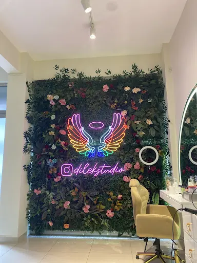 Dilek Studio Hair Make-up – Kuaför, İstanbul