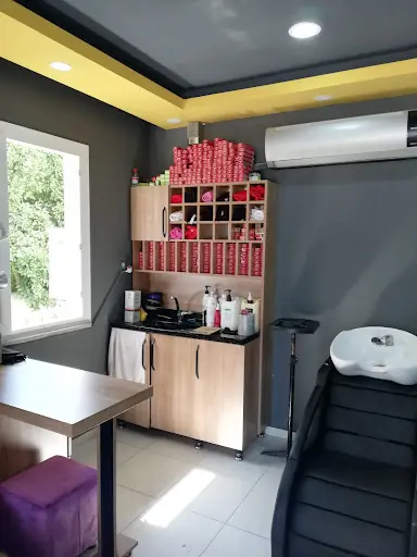 SALON MF KUAFÖR VE GÜZELLİK MERKEZİ
