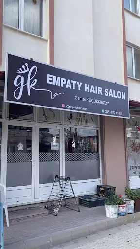 Empaty Hair Salon 3