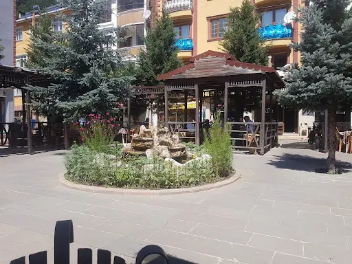 Şehitler Ve Gaziler Parkı 2