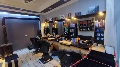 BAŞARAN ERKEK KUAFÖRÜ