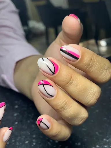 AURA BEAUTY GÜZELLİK