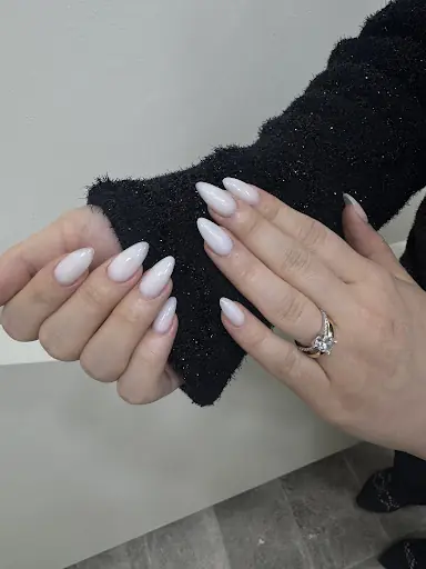 Günel Nails Studio - Akyurt Tırnak - Akyurt Manikür - Akyurt Pedikür - Akyurt Protez Tırnak 3