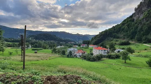 İskenderli Taşlı Mahallesi 2