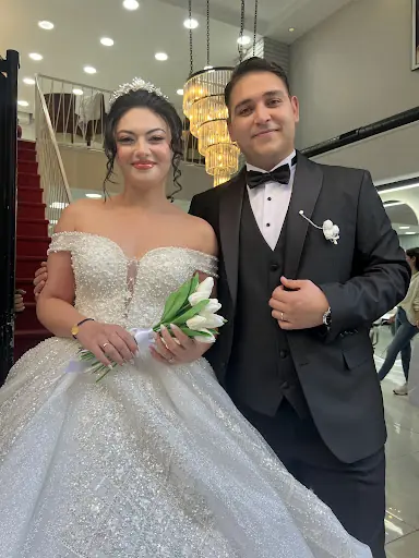 Huriye Kıvılcım Kuaför ve Güzellik Salonu 4