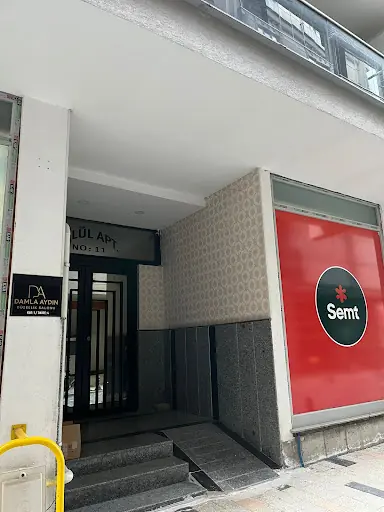 DAMLA AYDIN GÜZELLİK SALONU 3
