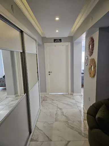 Seren Baskın Beauty Studio 4