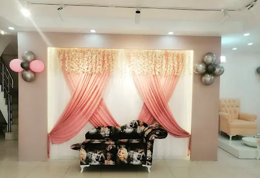 Ebru Karkaş Studio ( Sarenur Güzellik )