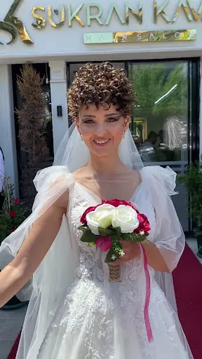 ŞÜKRAN KAVAK HAİR SALON 3