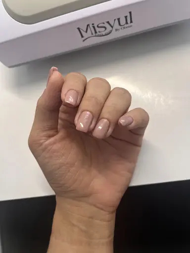 Ayşe Sarıca Nail & Beauté / Güzellik Merkezi