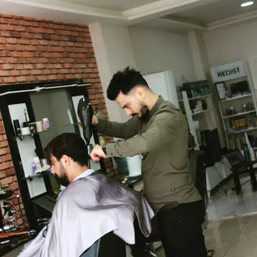Salon Müslüm
