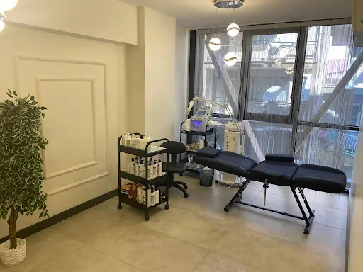 Manisa Suit Güzellik Merkezi 4