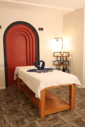 Sivas Gümen Masaj & Spa & Türk Hamamı & Yüzme Havuzu 2