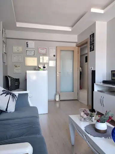 Nida Ayak Sağlığı Güzellik Merkezi 4