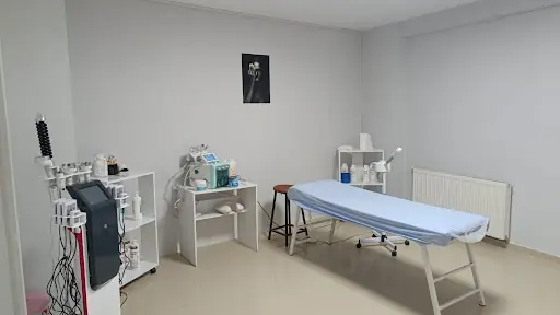 Estetek Güzellik Merkezi Kahta Şubesi