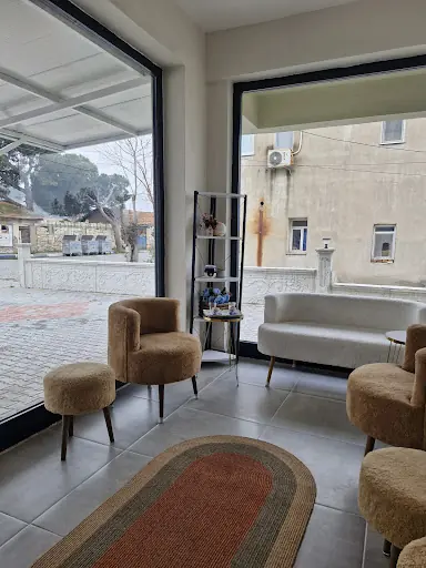 Dicle Işıklar Beauty Saloon 4