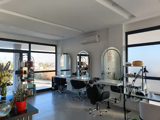 Fikriye Sedef Kuaför ve Güzellik Salonu 3