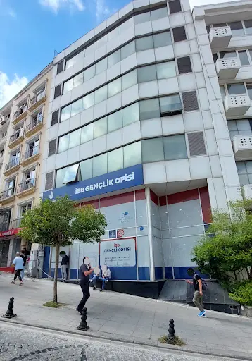 İBB CAĞALOĞLU GENÇLİK OFİSİ 2
