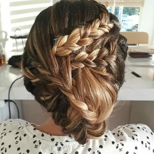 ZEN Kuaför Kuşadası (Women Coiffeur & Hairdresser)