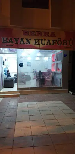Berra Bayan Kuaförü 3