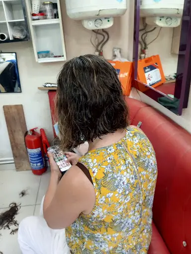 Bay & Bayan Kuaför Man & Woman Coiffeur – Kadın Kuaförü, İstanbul (2. fotoğraf)