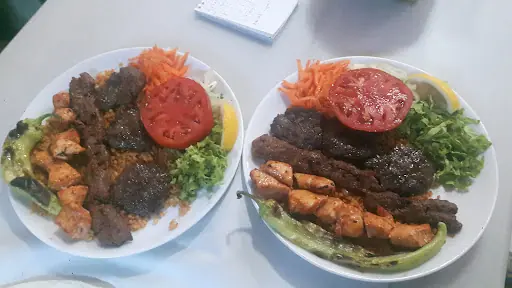 Dumanlar Pide Lahmacun Izgara Salonu
