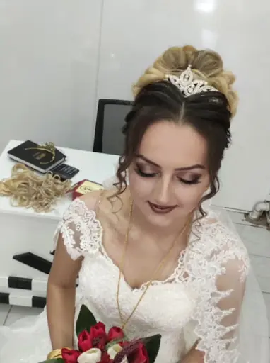Binnur Bayan Kuaförü 3