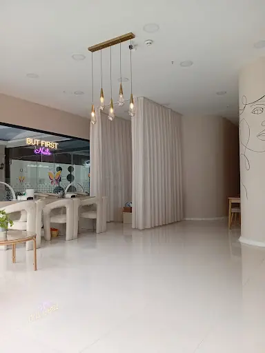 NAZ KARA GÜZELLIK MERKEZİ 2